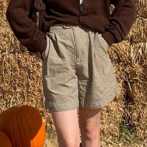 Vintage high waisted shorts